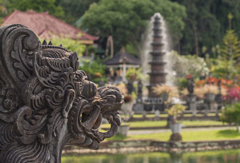 bali, water palace, vacations-2170900.jpg